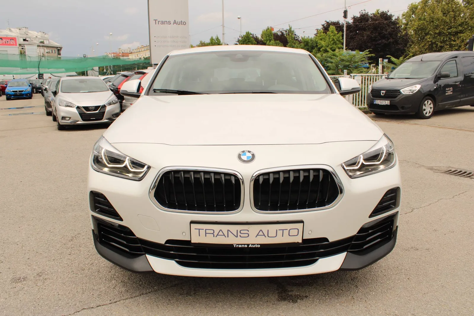BMW X2 2023: fotografija 2