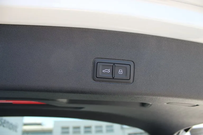 Audi Q3 2026: fotografija 17