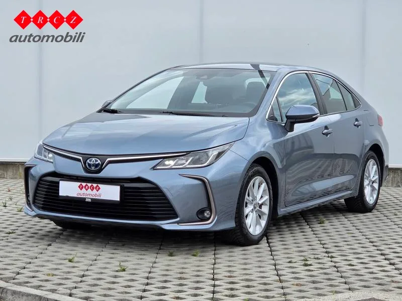 Toyota Corolla 2022 – fotografija 1