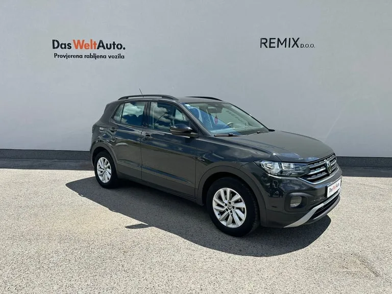 Volkswagen T-Cross 2021: fotografija 2