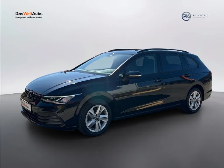 Volkswagen Golf 2022: fotografija 1