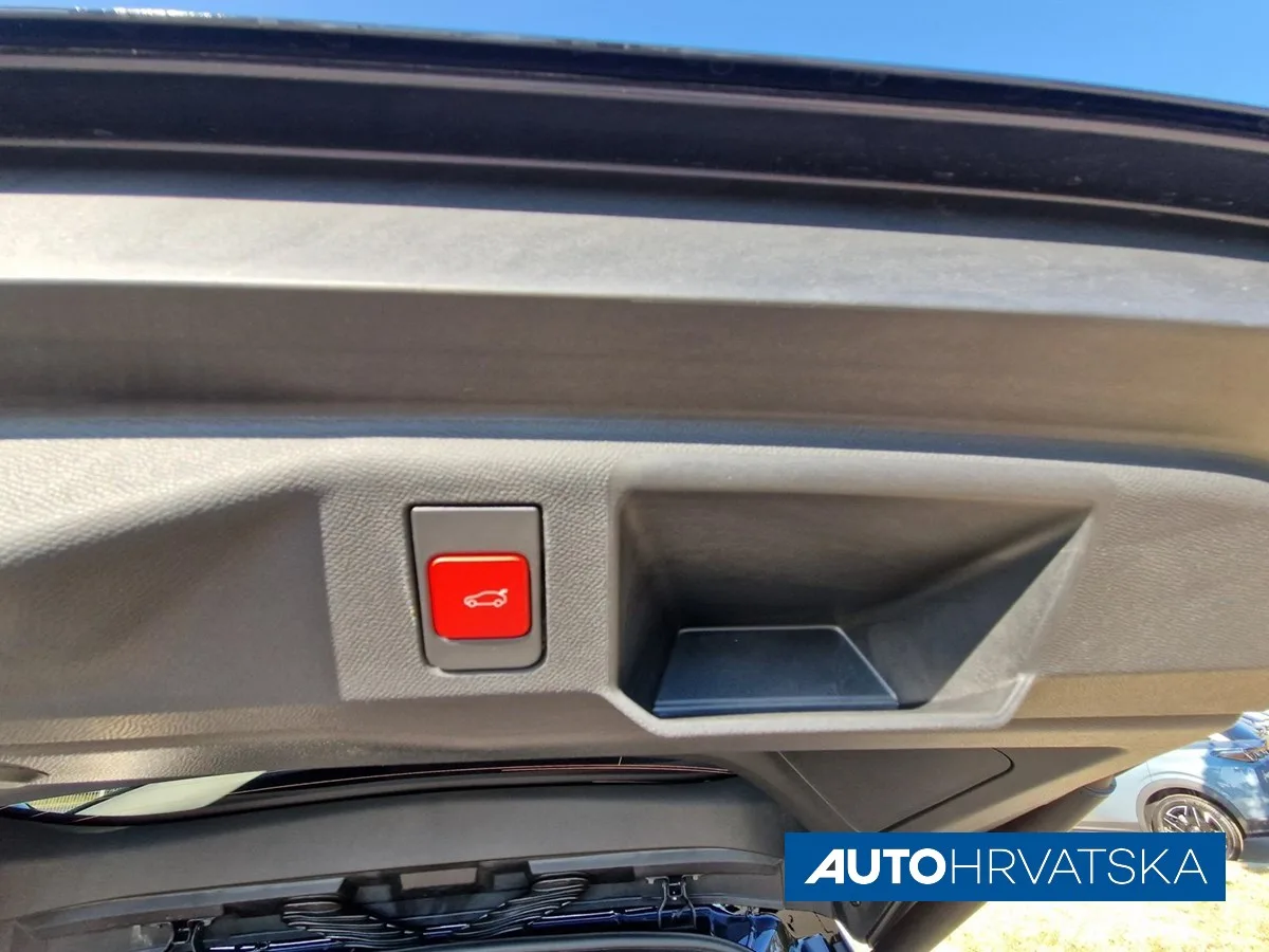 Peugeot 5008 2026: fotografija 7