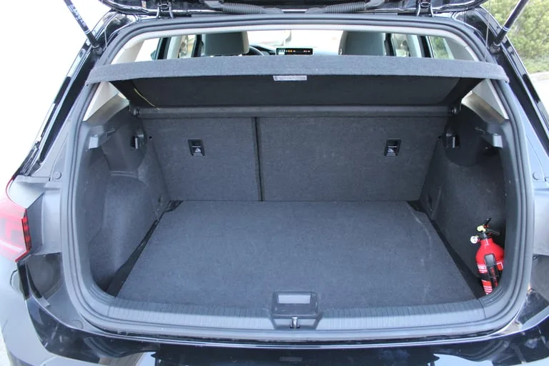 Volkswagen Golf VIII 2025: fotografija 14