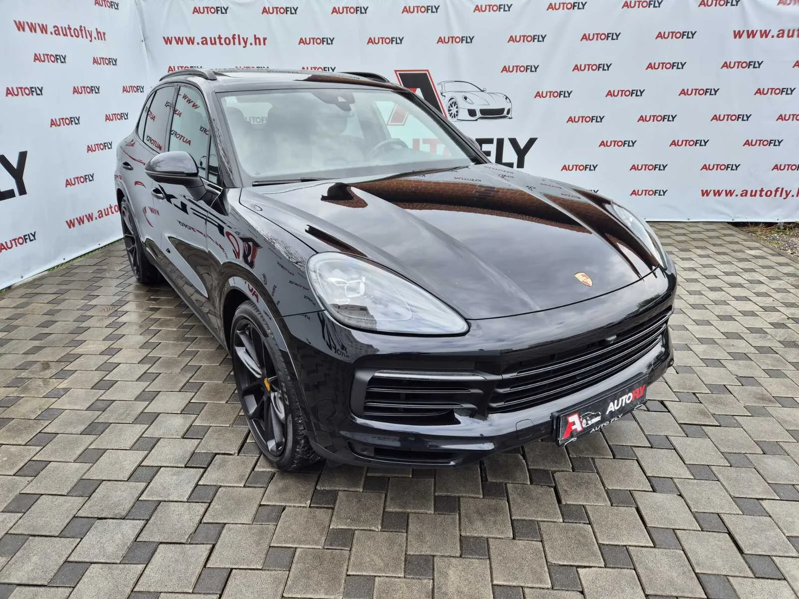 Porsche Cayenne 2018 – fotografija 2