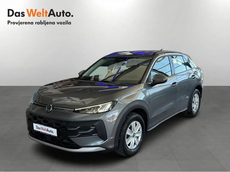Volkswagen T-Roc 2026: fotografija 1