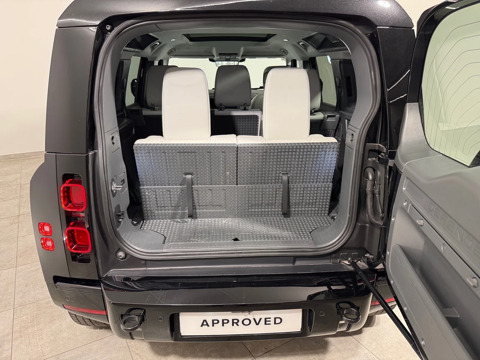 Land Rover Defender 2025 – fotografija 26