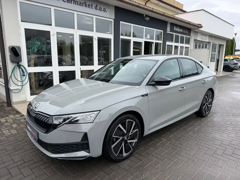 Škoda Octavia 2026: fotografija 1