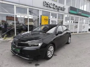Opel Astra 2023: fotografija 1