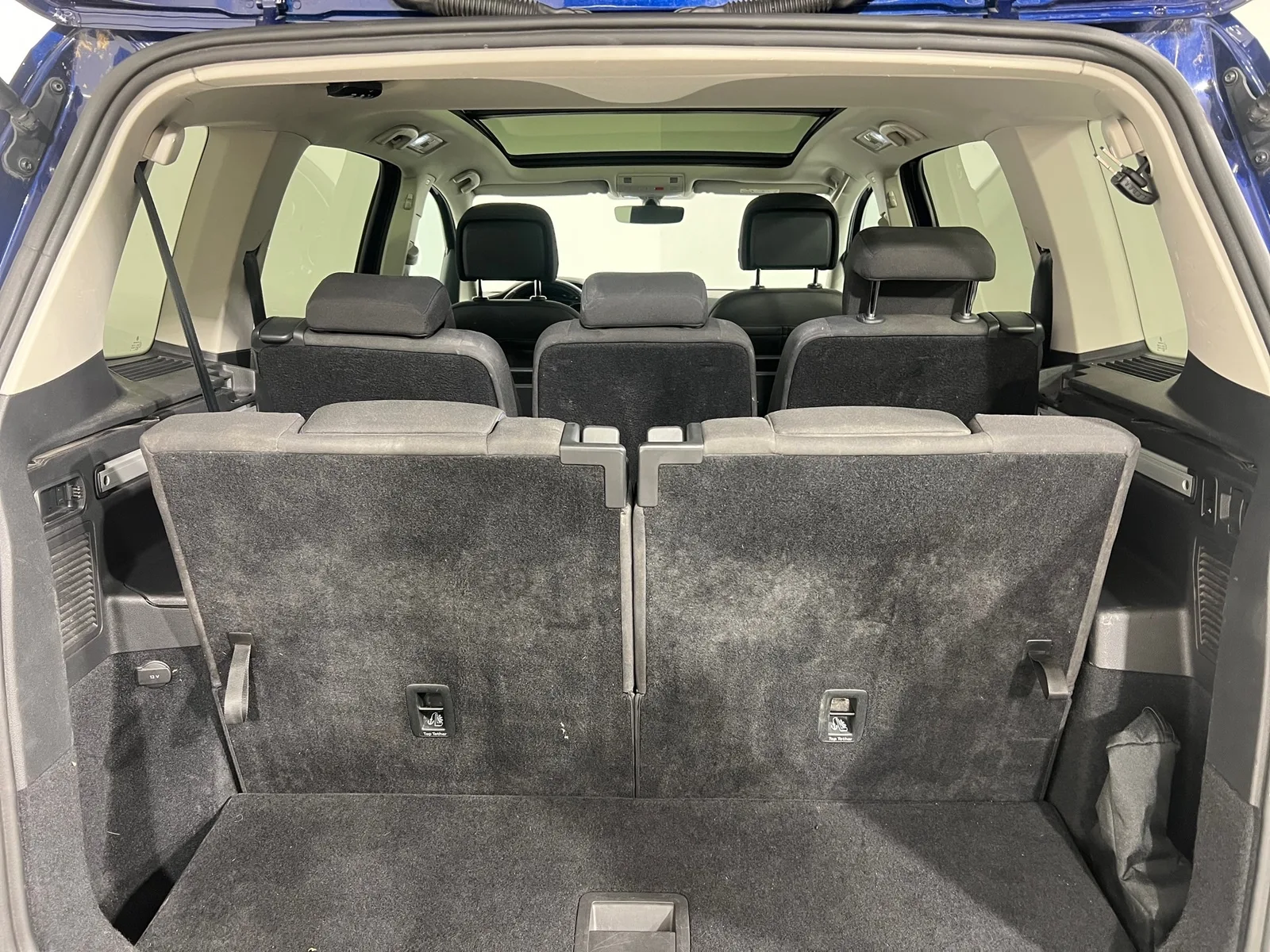 Volkswagen Touran 2020 – fotografija 24