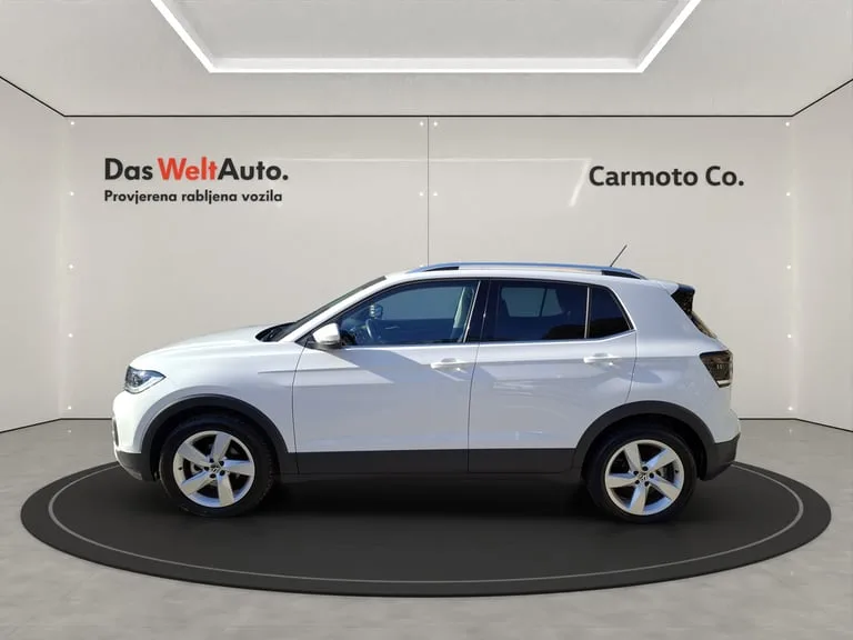 Volkswagen T-Cross 2023: fotografija 2
