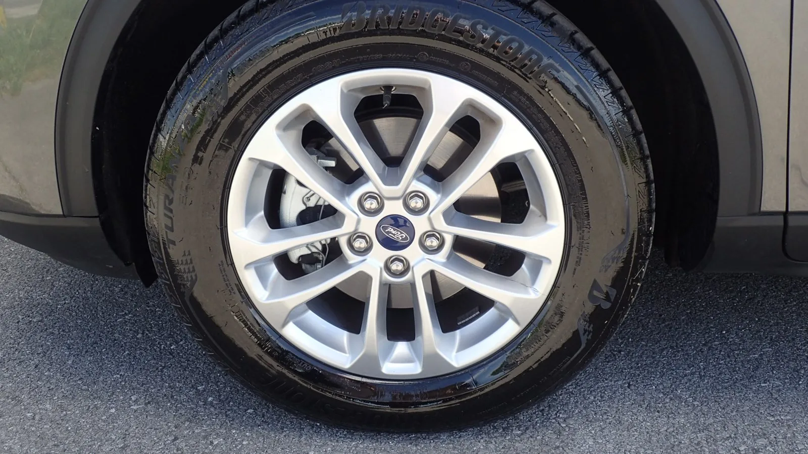 Ford Kuga 2023: fotografija 15