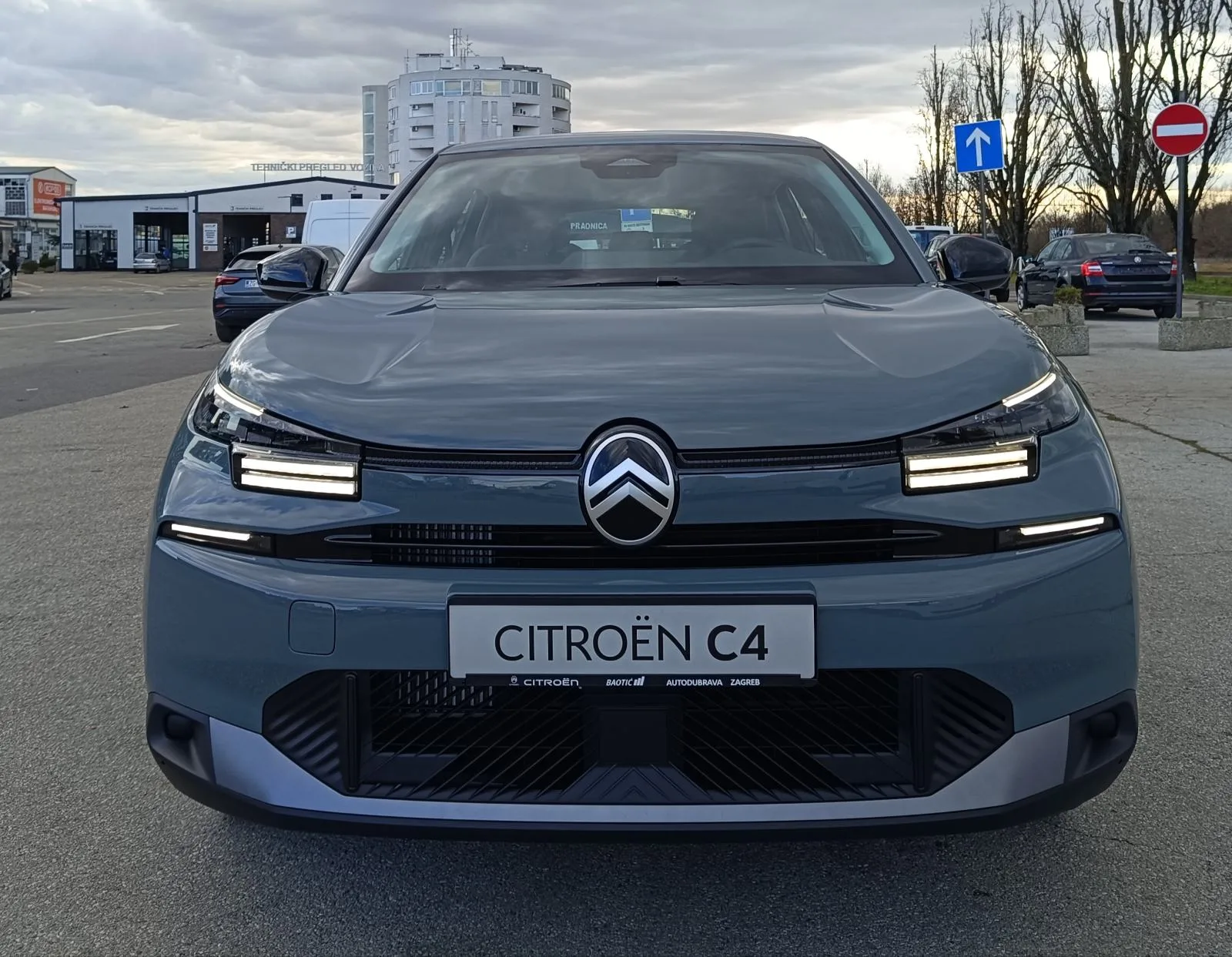 Citroen C4 2025: fotografija 2