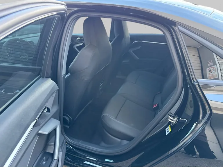 Audi A3 2026: fotografija 12