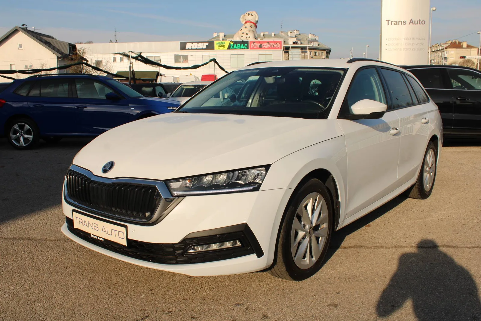 Škoda Octavia Combi 2023: fotografija 1