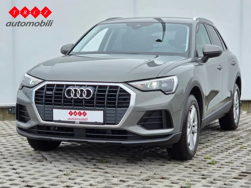 Audi Q3 2021: fotografija 2