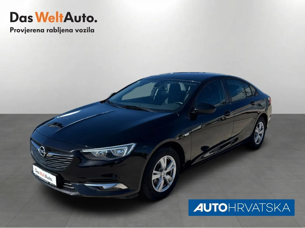 Opel Insignia 2018 – fotografija 1