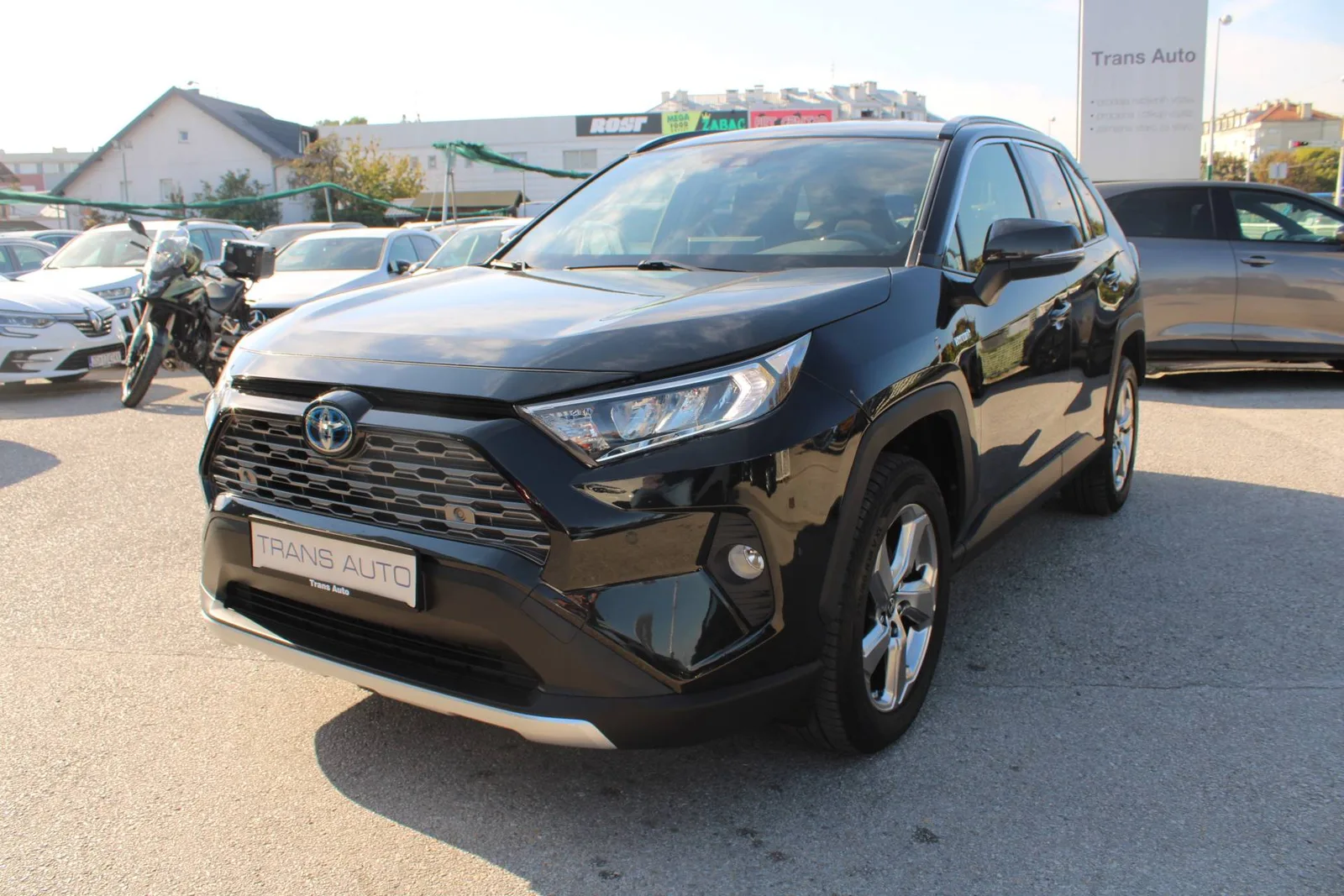 Toyota Rav4 2022 – fotografija 1