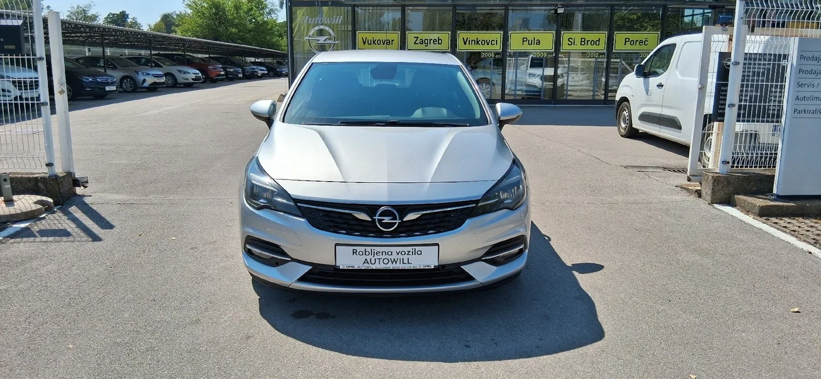 Opel Astra 2020 – fotografija 2