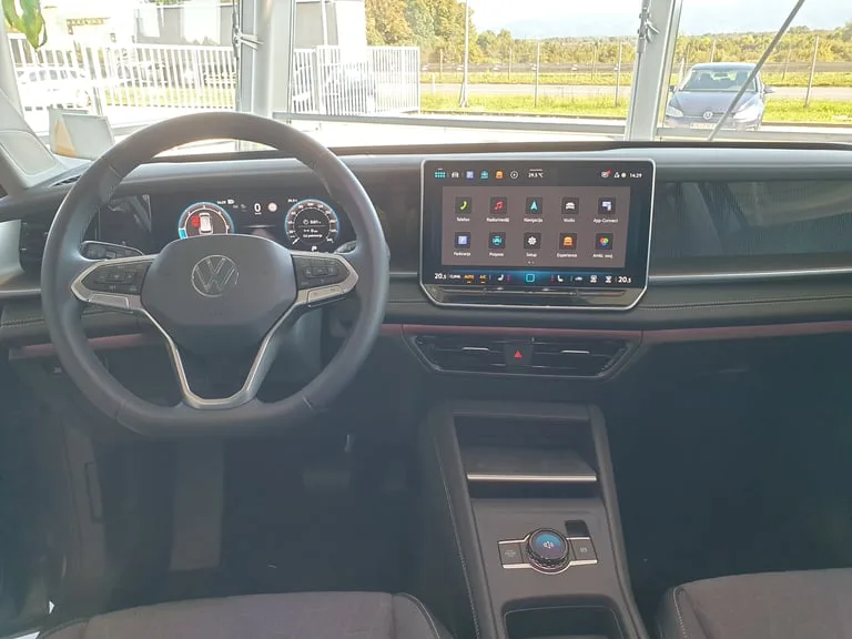 Volkswagen Tayron 2025: fotografija 11