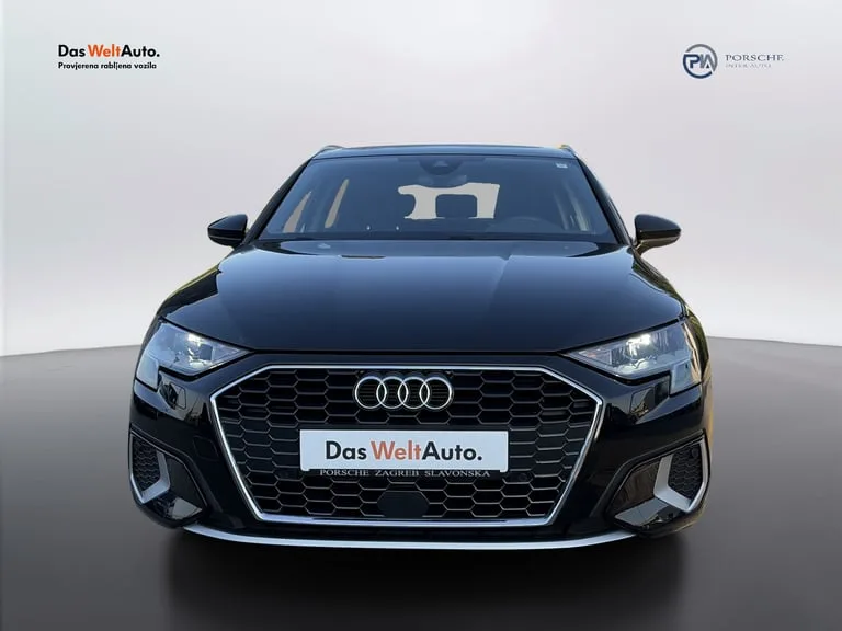 Audi A3 Sportback 2022: fotografija 2