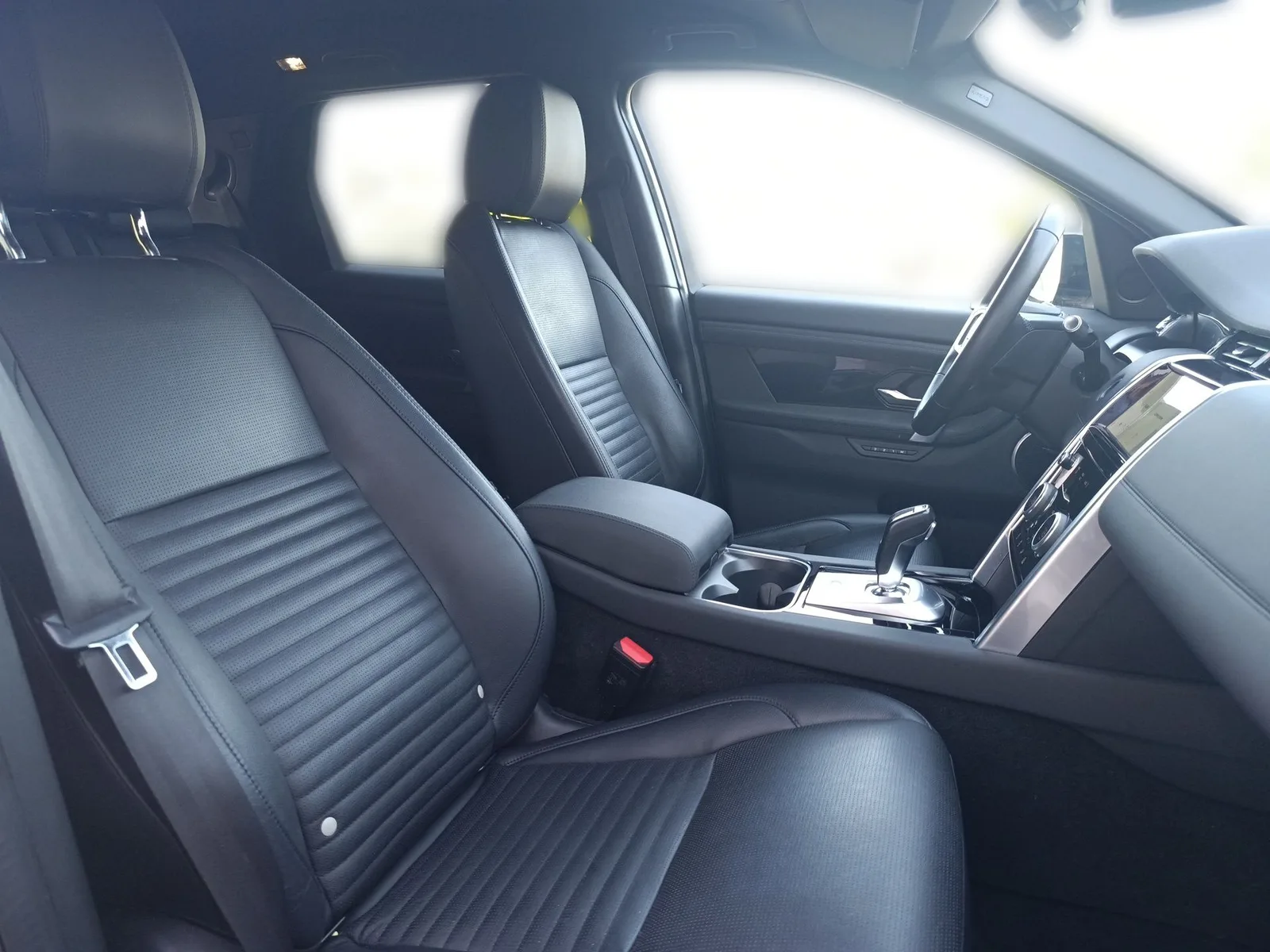 Land Rover Discovery Sport 2022 – fotografija 21