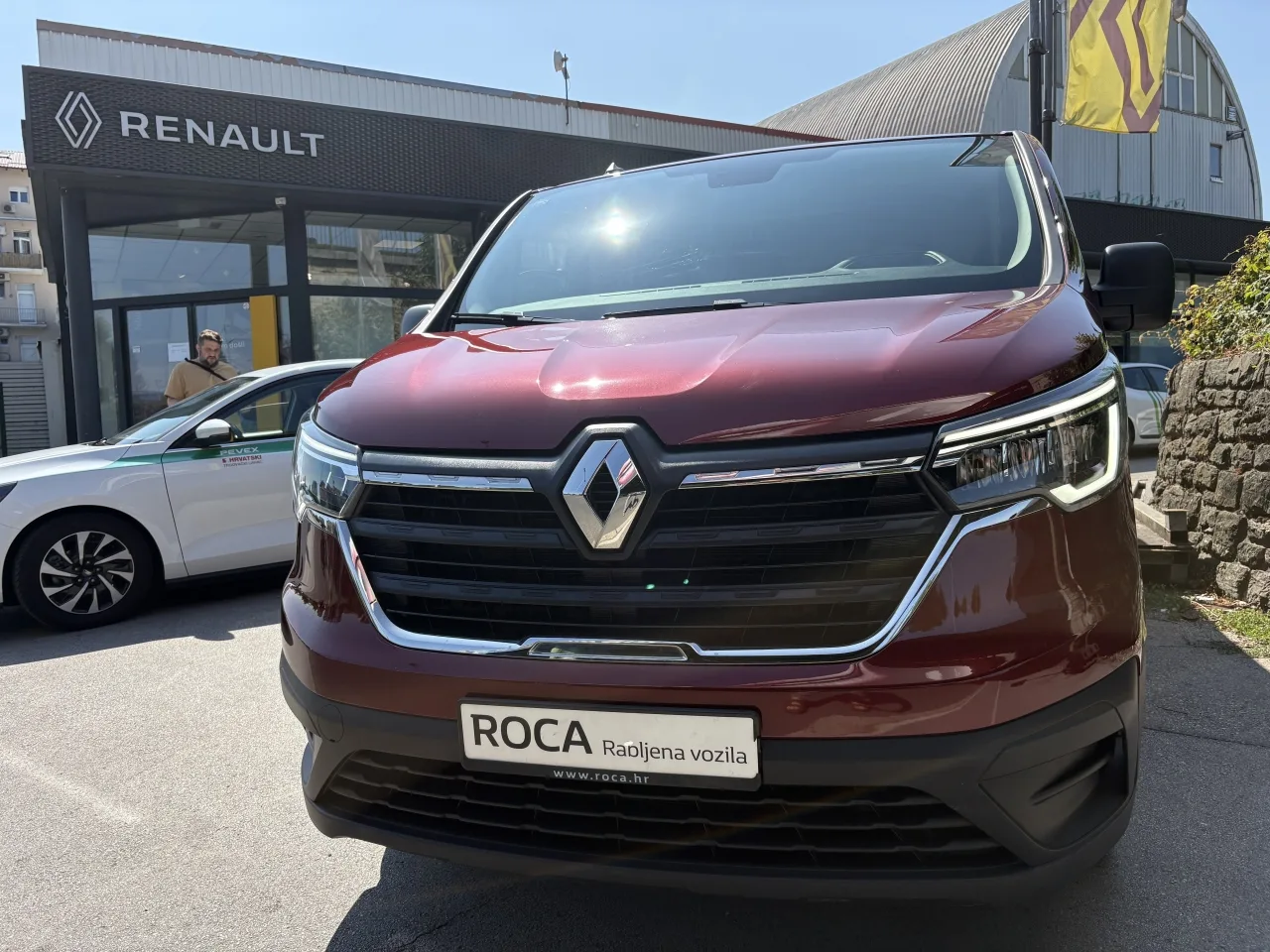 Renault Trafic 2024: fotografija 2