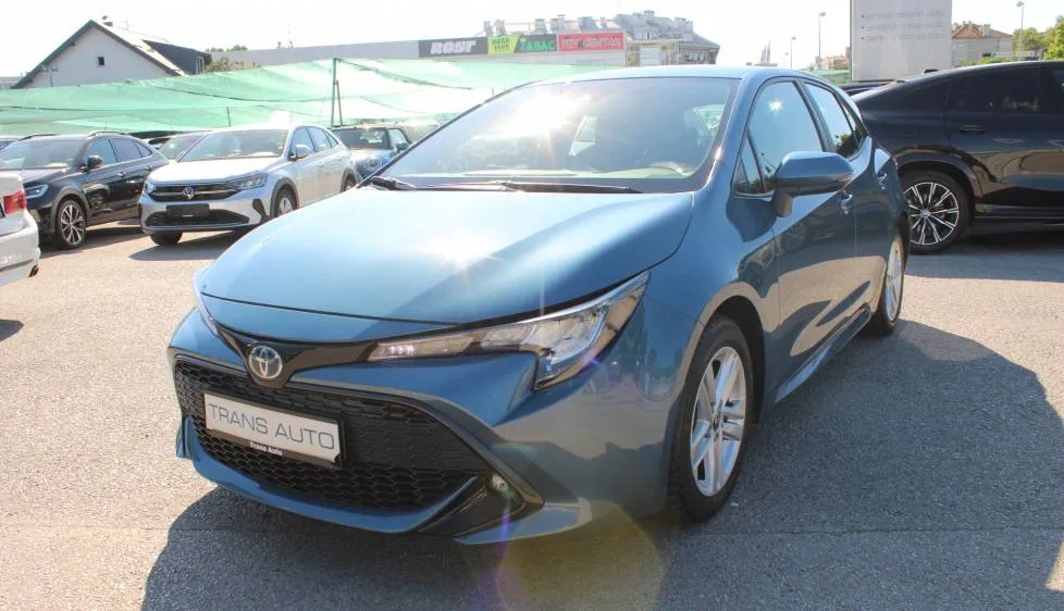 Toyota Corolla 2022 – fotografija 1