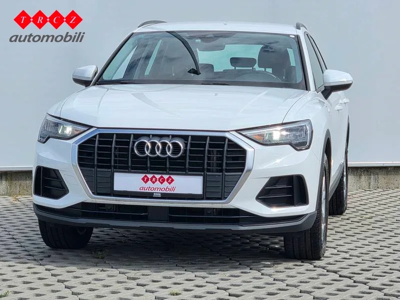Audi Q3 2021 – fotografija 2