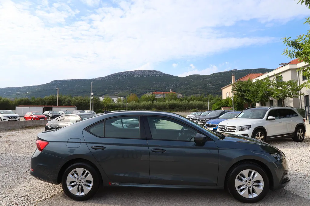 Škoda Octavia 2020 – fotografija 2