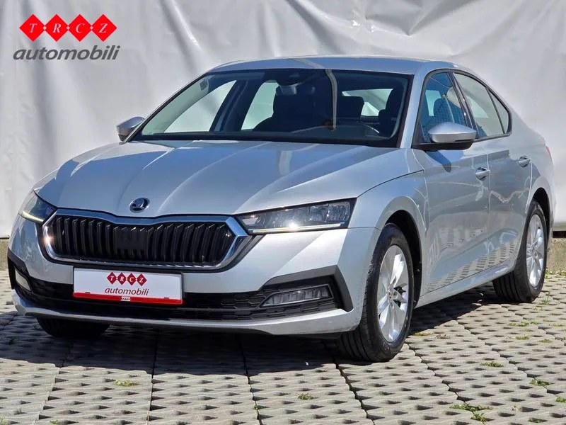 Škoda Octavia 2021: fotografija 1