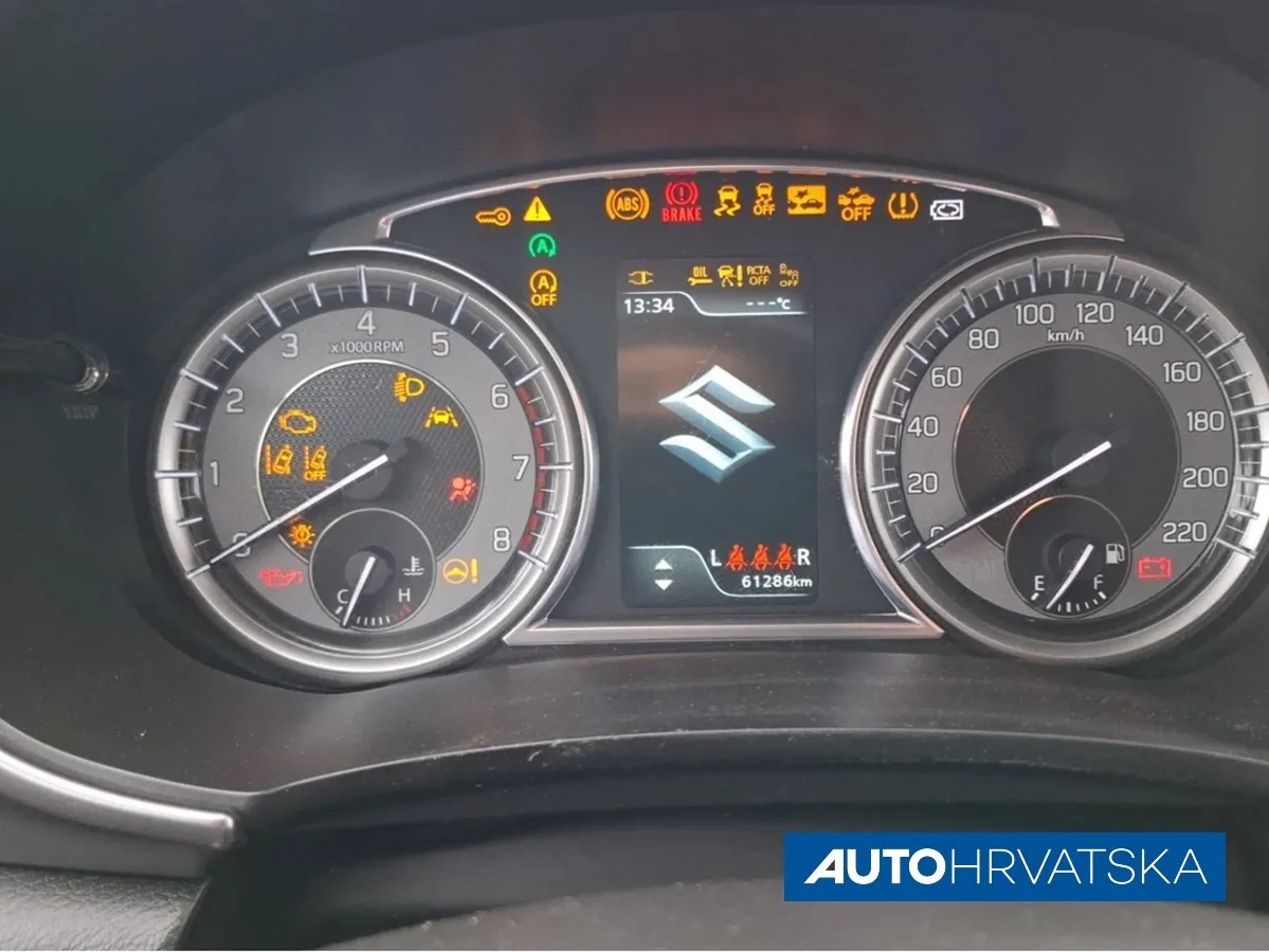 Suzuki Vitara 2023 – fotografija 25