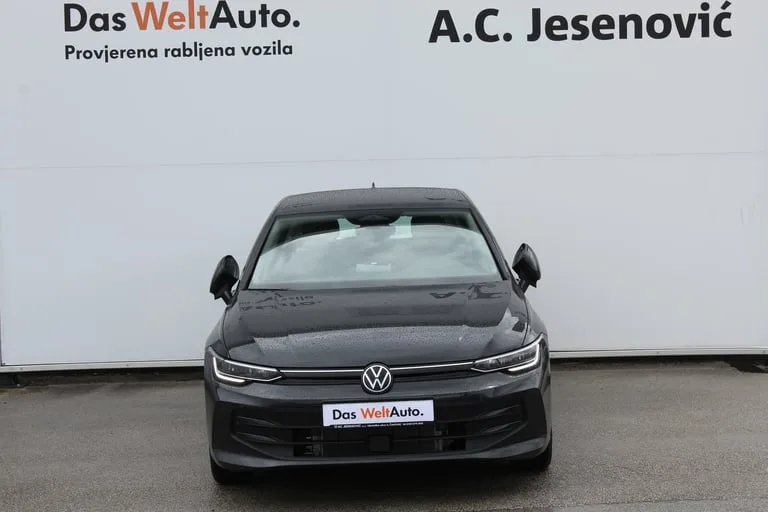 Volkswagen Golf VIII 2026: fotografija 2