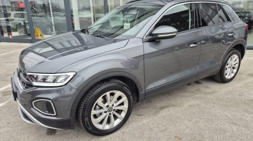 Volkswagen T-roc 2024: fotografija 1