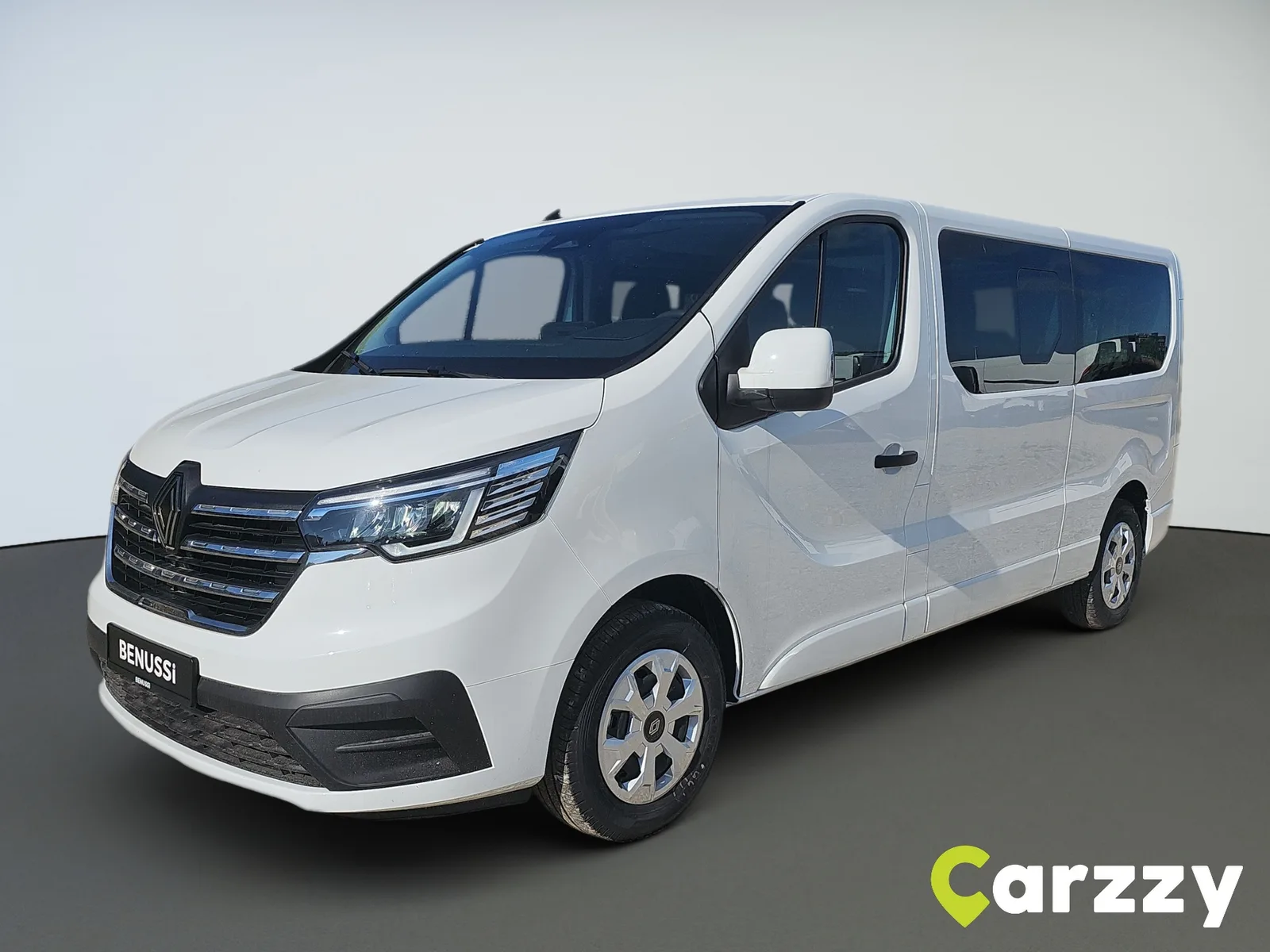 Renault Trafic 2024 – fotografija 1