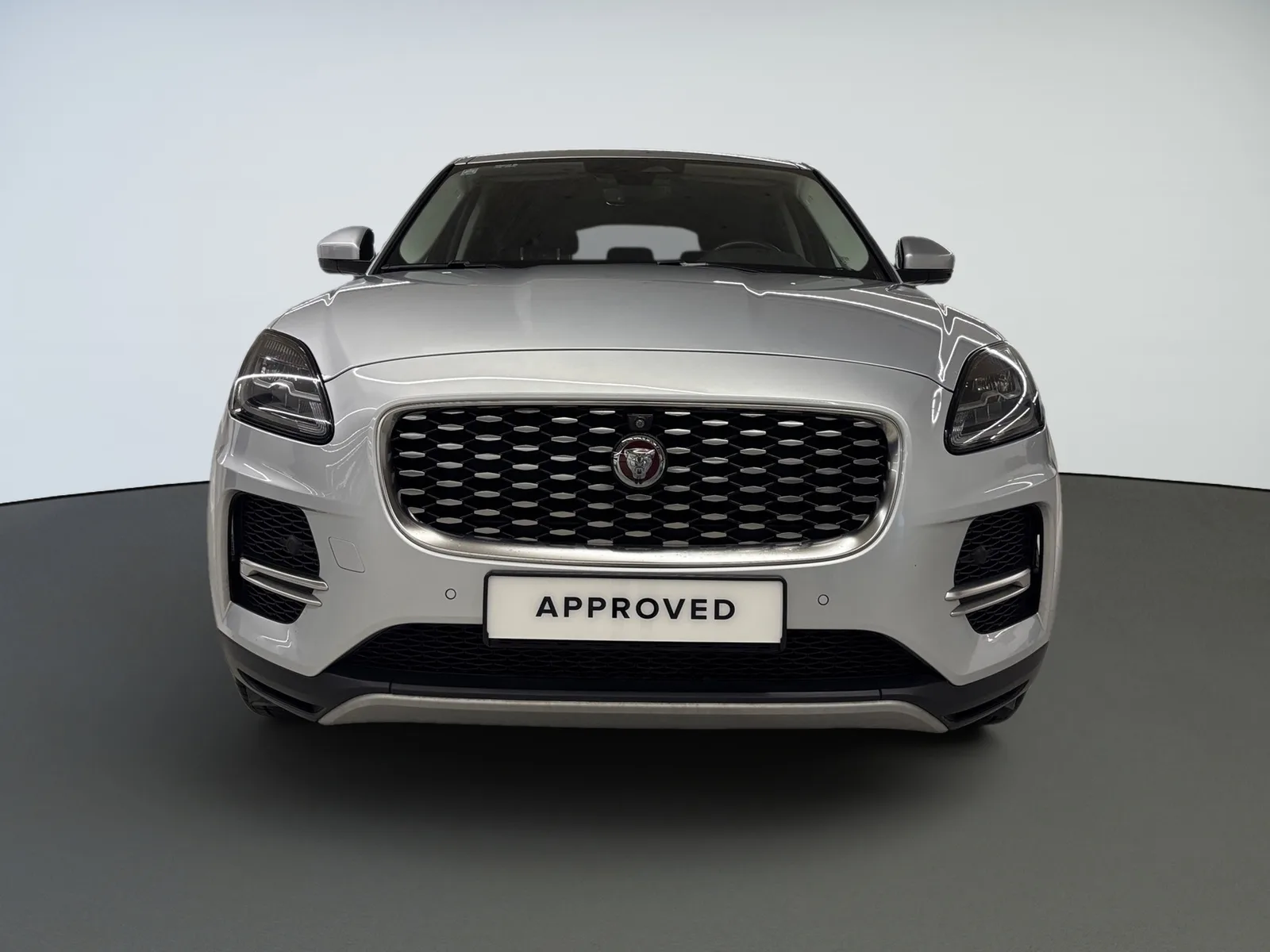 Jaguar E-PACE 2022: fotografija 2