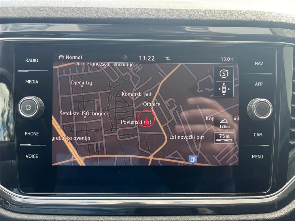 Volkswagen T-roc2.0 2018 – fotografija 17