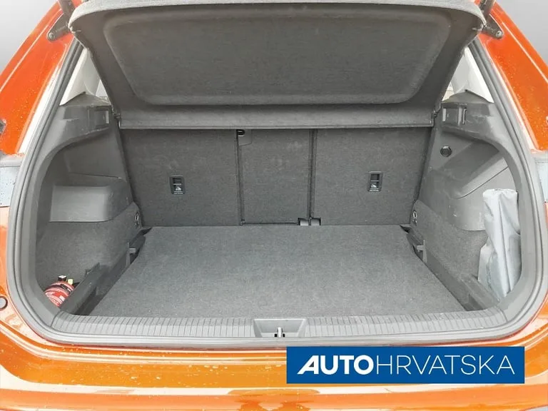 Volkswagen Tiguan II 2025: fotografija 13