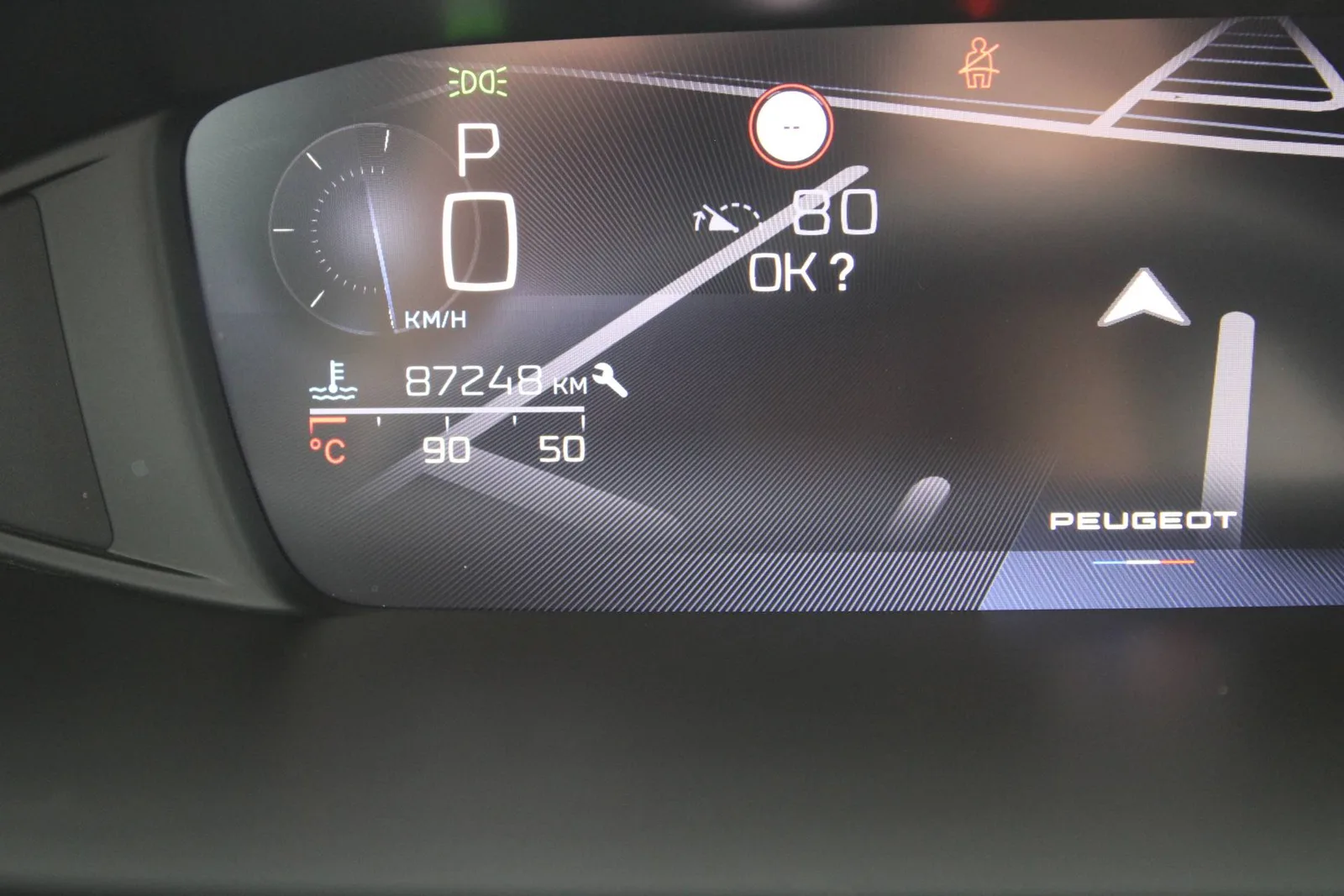 Peugeot 308 2022: fotografija 24