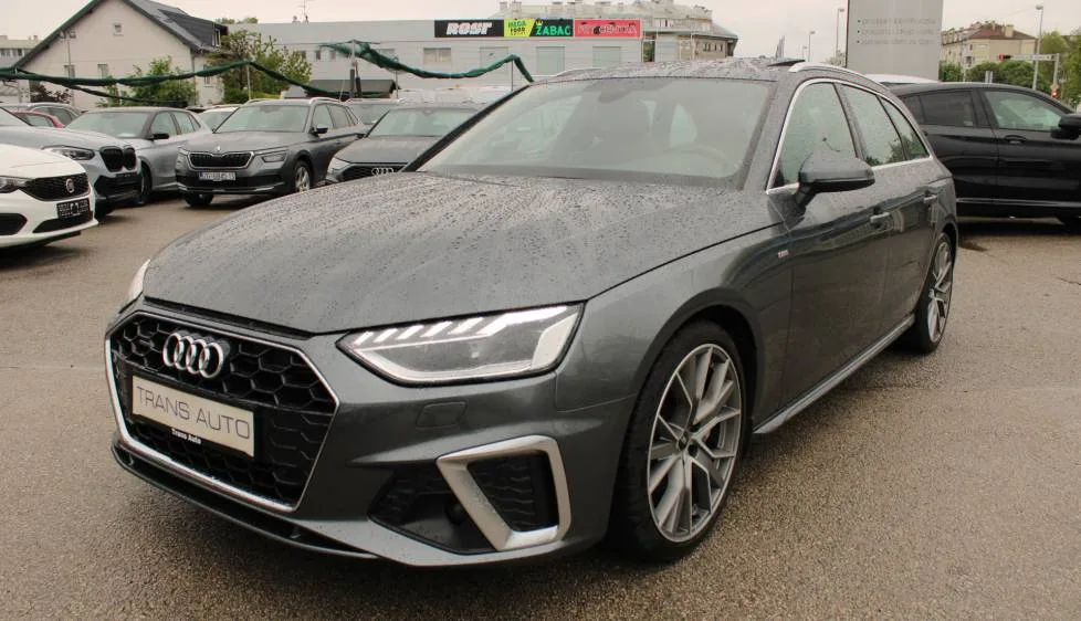 Audi A4 Avant 2022 – fotografija 1