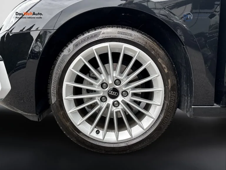 Audi A3 2024: fotografija 25