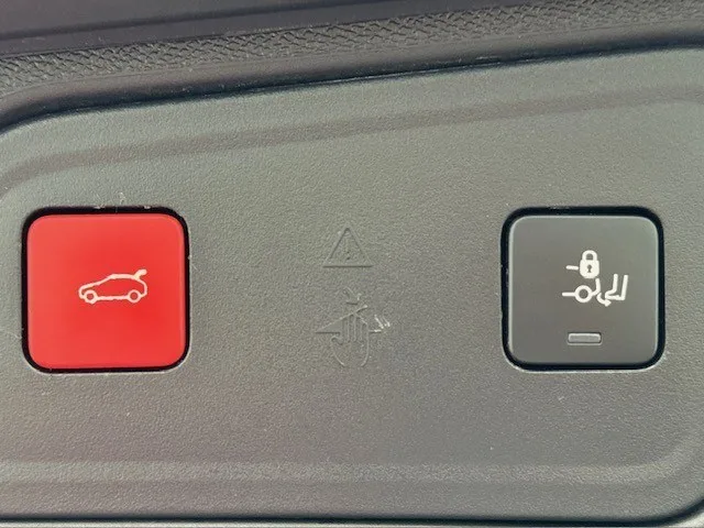 Peugeot 3008 2020 – fotografija 19