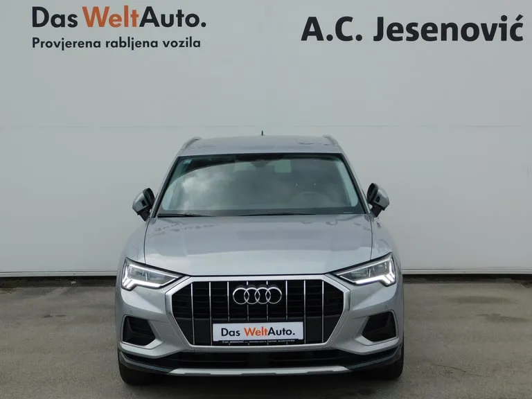 Audi Q3 2025: fotografija 2
