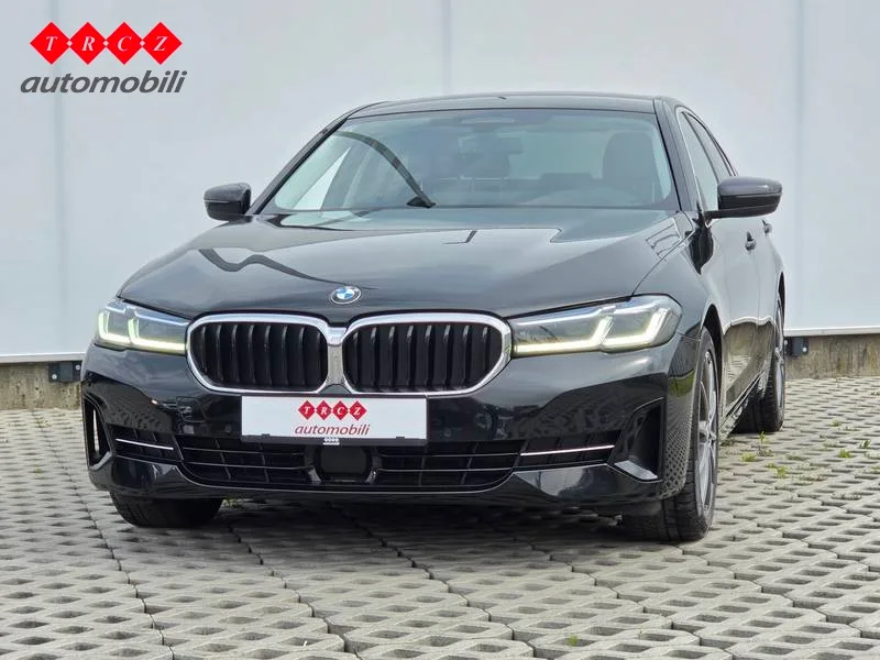 BMW Serija 5 2020 – fotografija 2