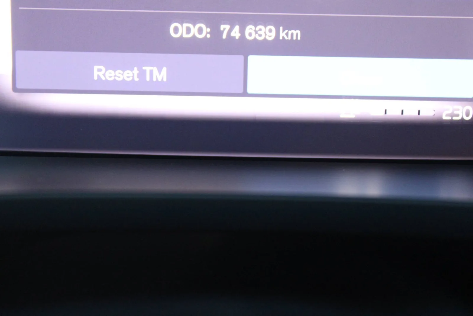 Volvo XC60 2022: fotografija 20