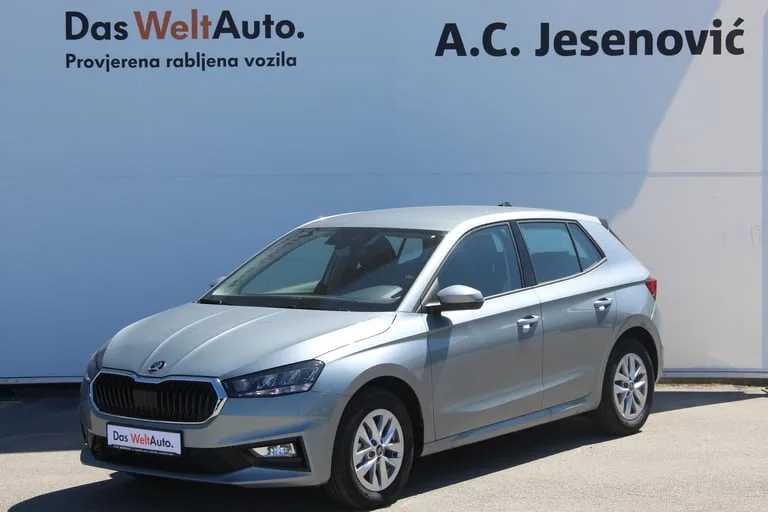Škoda Fabia 2026: fotografija 1