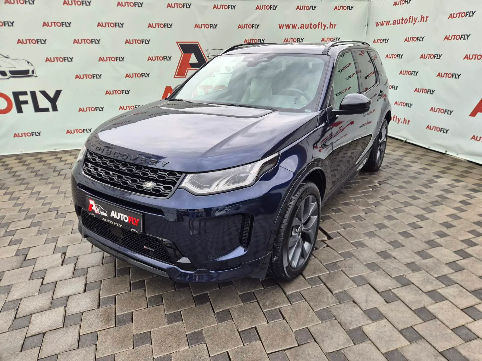 Land Rover Discovery Sport 2022 – fotografija 1