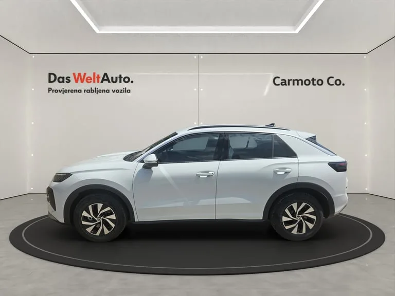 Volkswagen T-Roc 2026: fotografija 2
