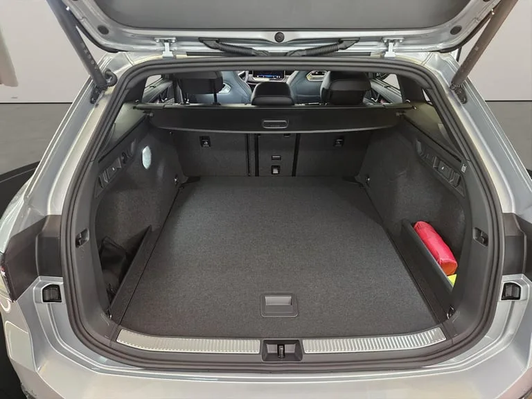 Volkswagen Passat B9 2026: fotografija 21