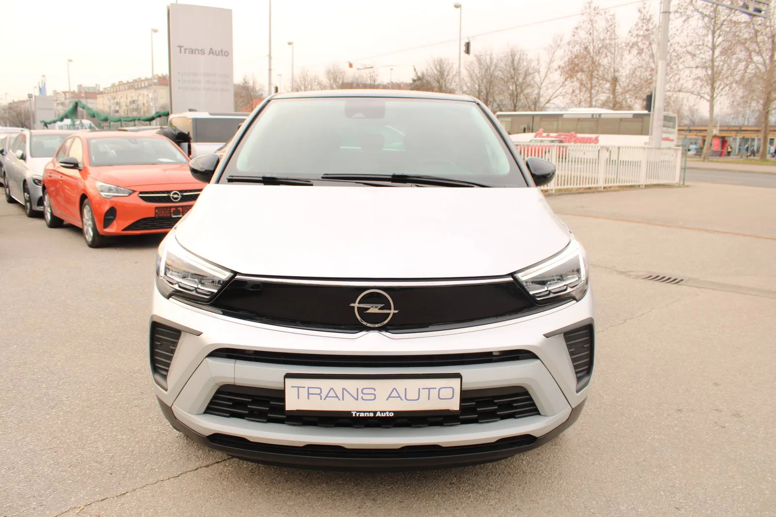 Opel Crossland X 2024: fotografija 2