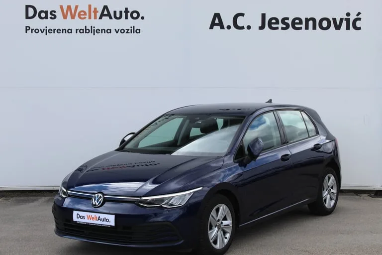 Volkswagen Golf VIII